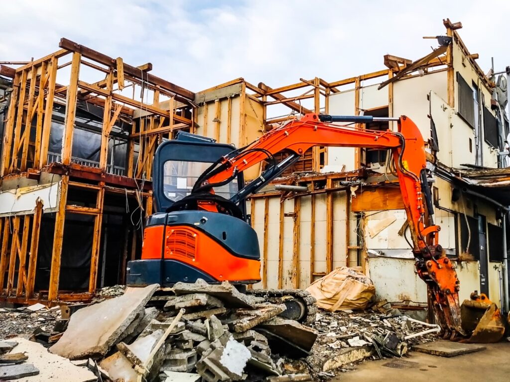 家屋解体の現場の画像